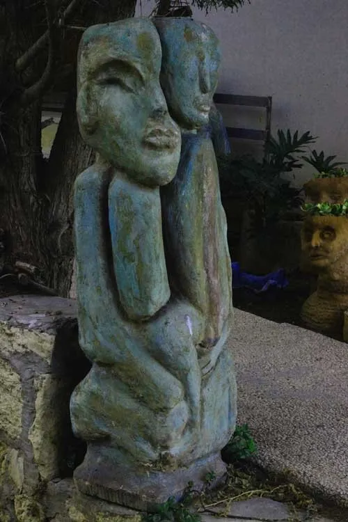 קורסי פיסול — הדיאלוג בין אמנות לתהליך נפשי